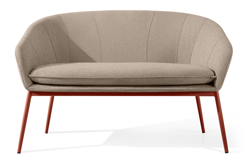 KONSIMO SOLIS Sofa jasnobrązowa na ogród/taras, stalowe nóżki, japandi 870473