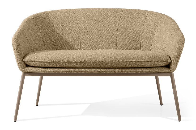 KONSIMO SOLIS Sofa na taras, beżowa, stalowe nóżki, tapicerowana, japandi 870485